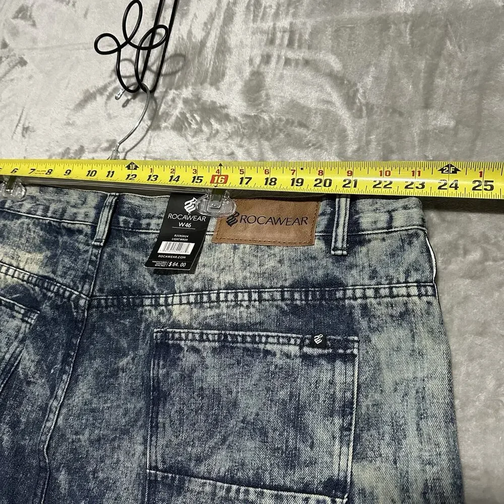 NWT Rocawear Baggy Denim Jean Shorts Mens Size 46 Blue Y2K Hip Hop Streetwear